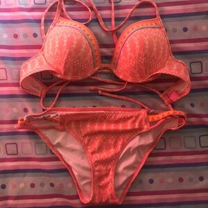 Victoria’s Secret Bikini Bra and Bottoms 2 pc Set